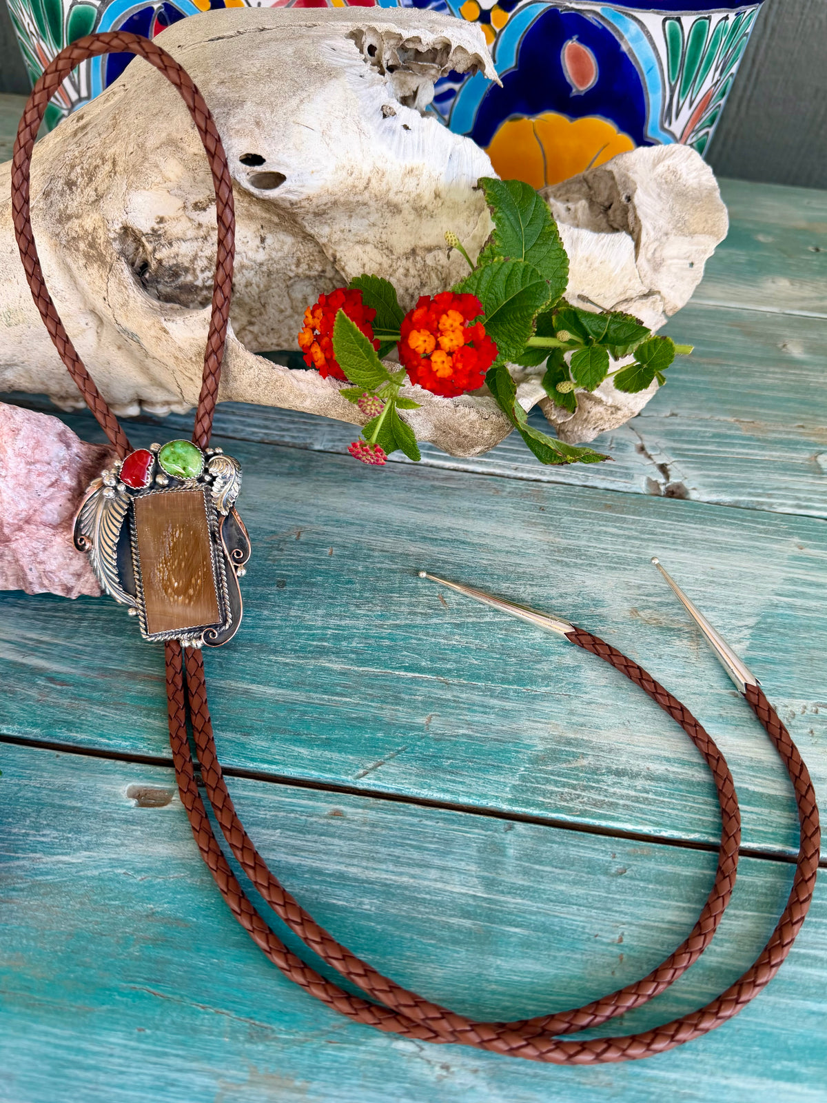 Men’s Mammoth Tusk Bolo Tie