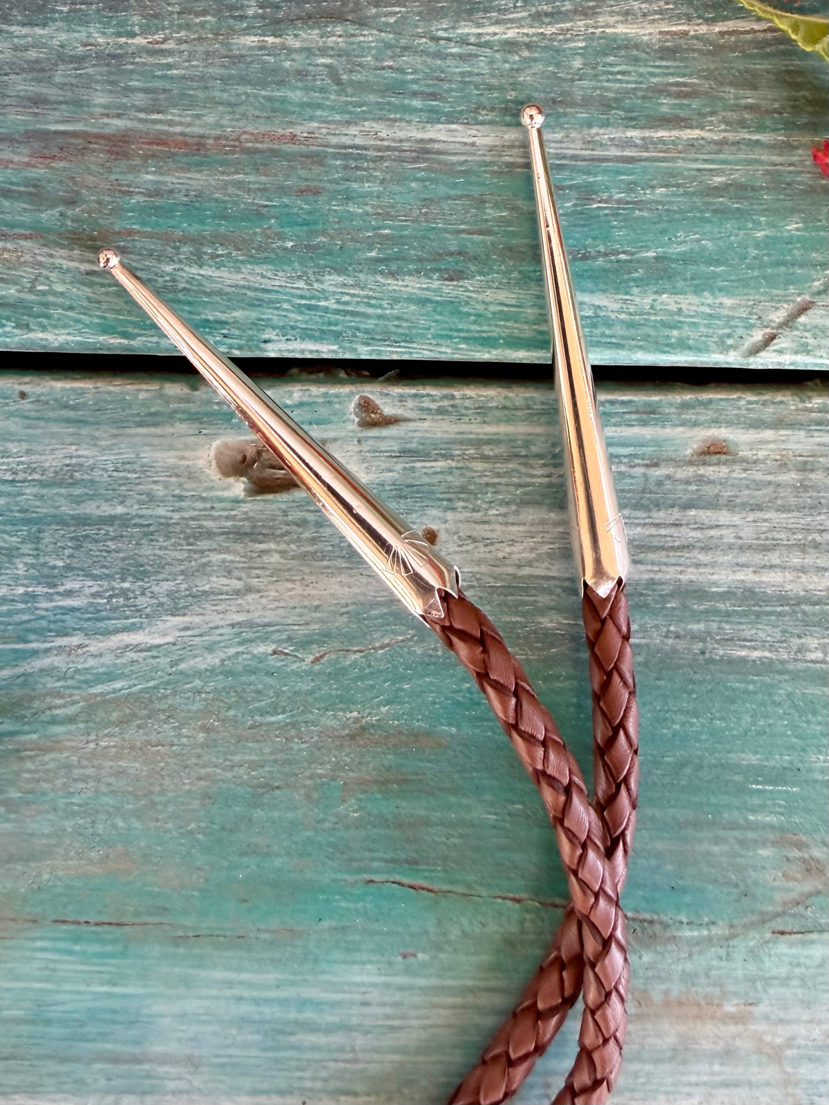 Men’s Mammoth Tusk Bolo Tie