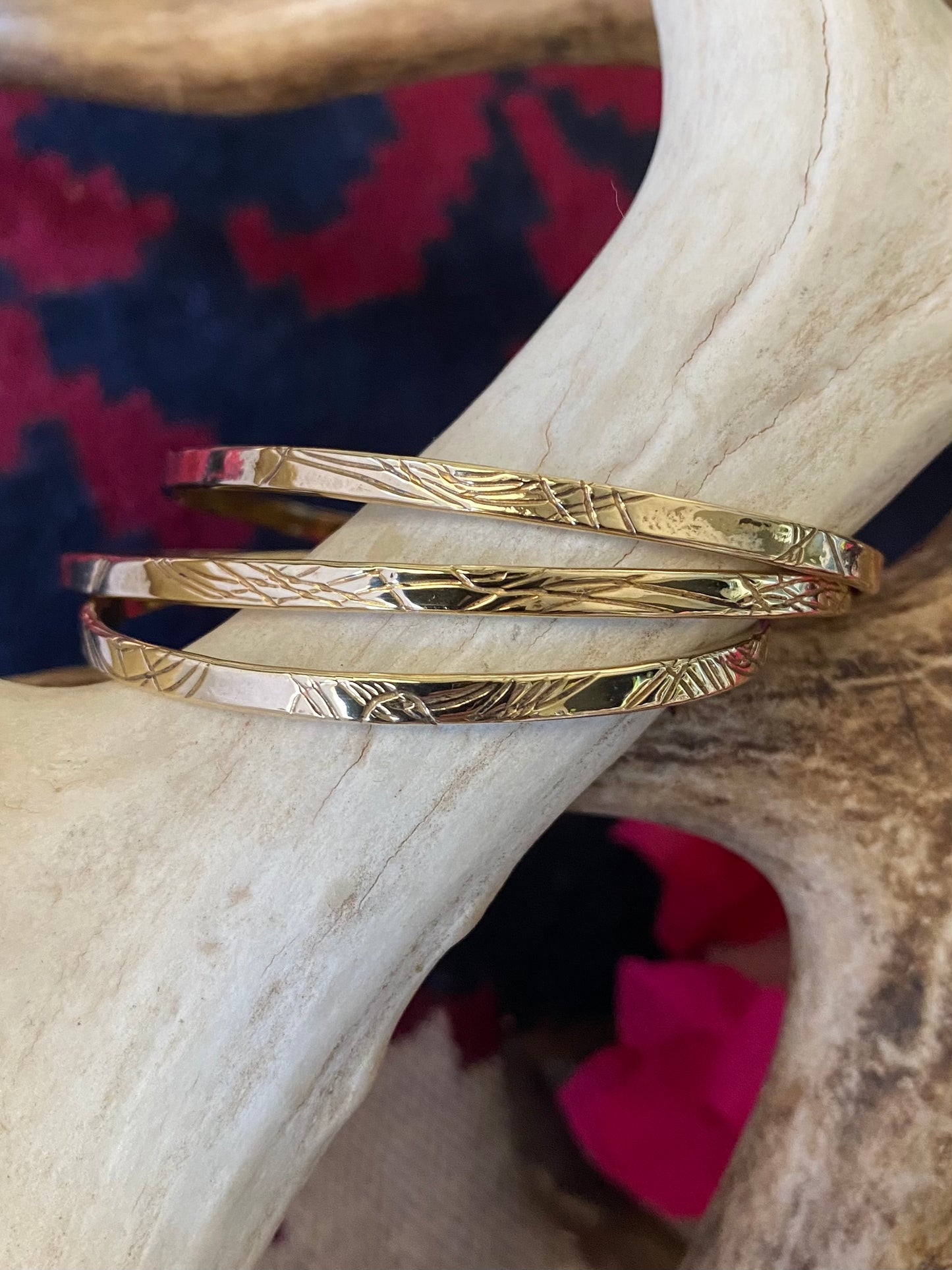 Thin Wire Patterned Cuff