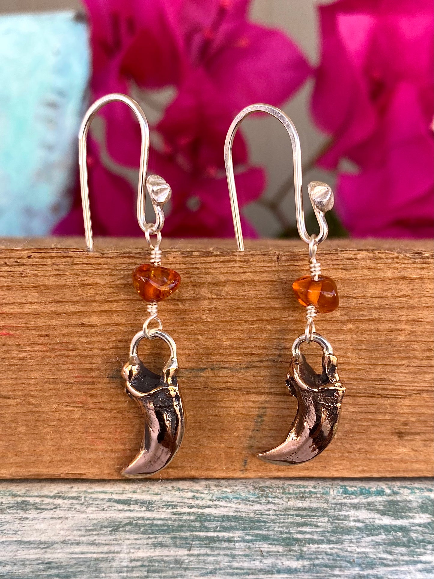 Claw Dangle Earrings