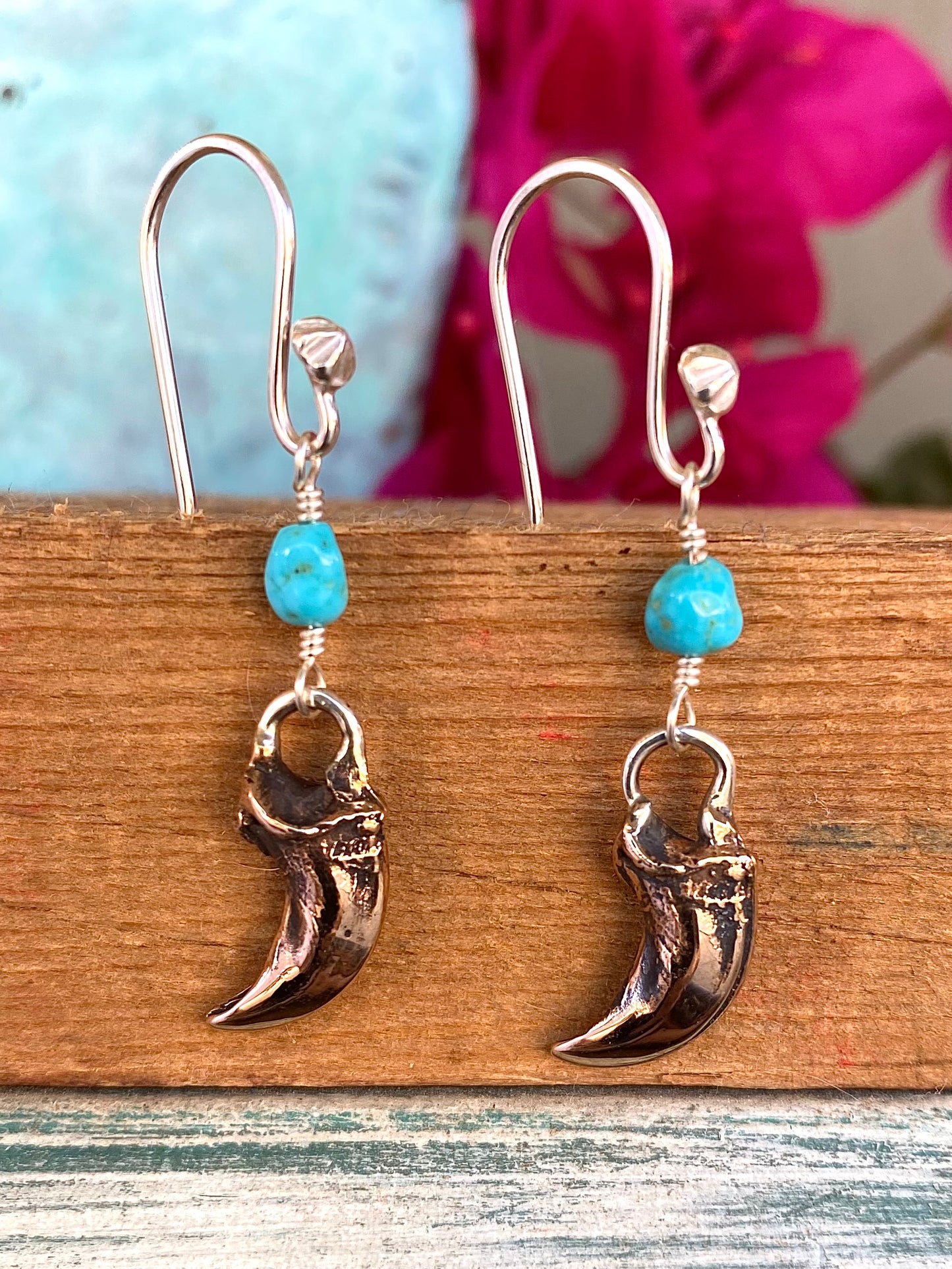 Claw Dangle Earrings